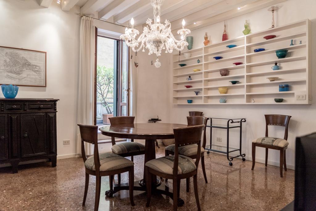 Accademia Terrazza Apartman Velence Kültér fotó