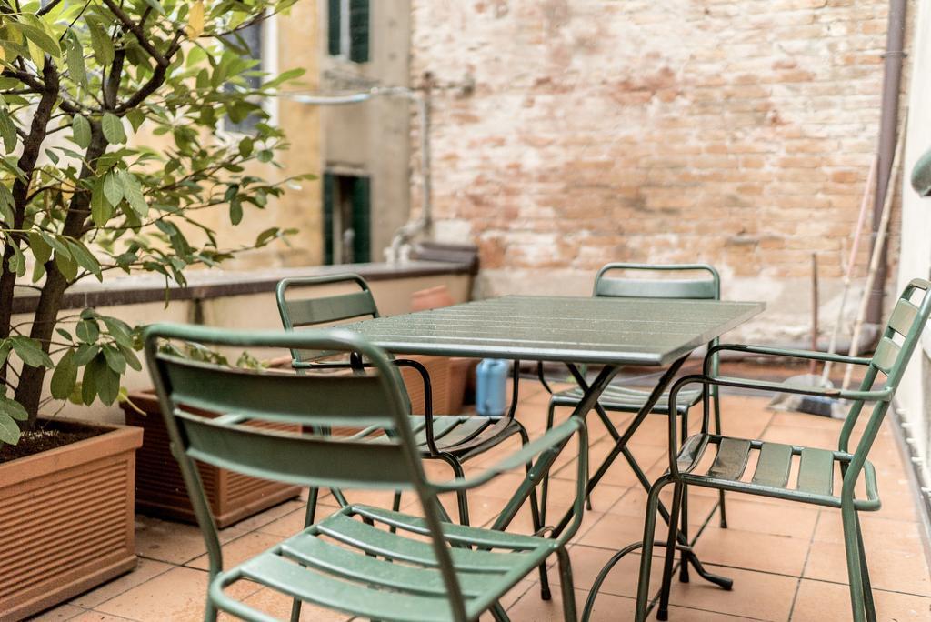 Accademia Terrazza Apartman Velence Kültér fotó
