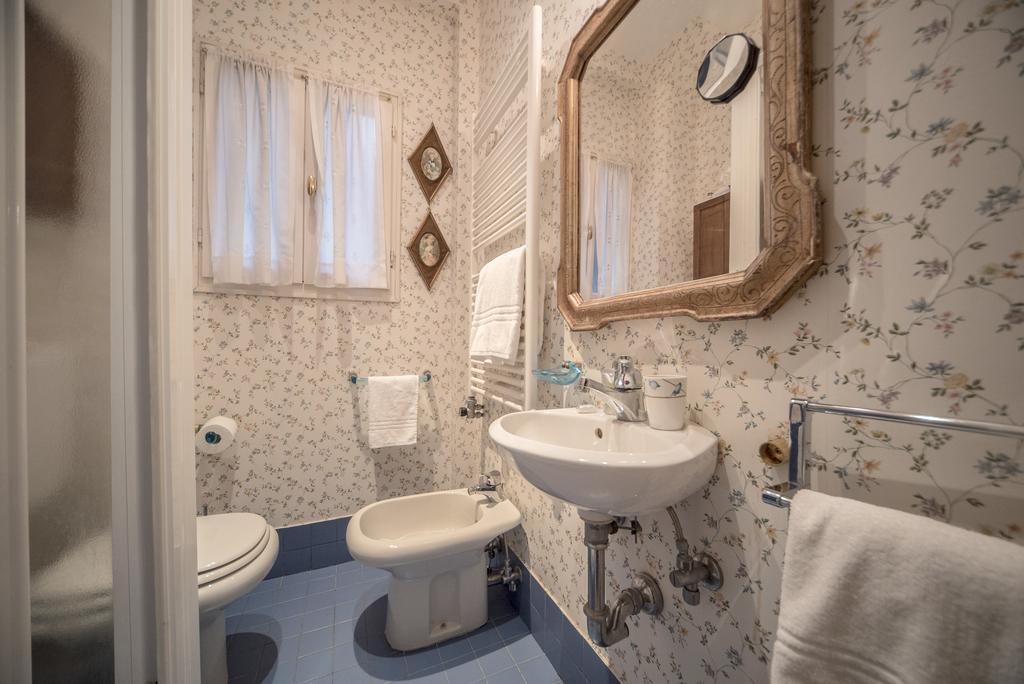 Accademia Terrazza Apartman Velence Kültér fotó