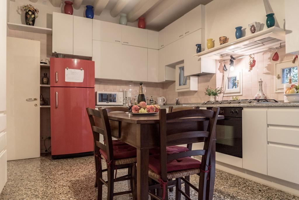 Accademia Terrazza Apartman Velence Kültér fotó