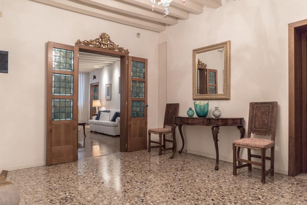 Accademia Terrazza Apartman Velence Kültér fotó