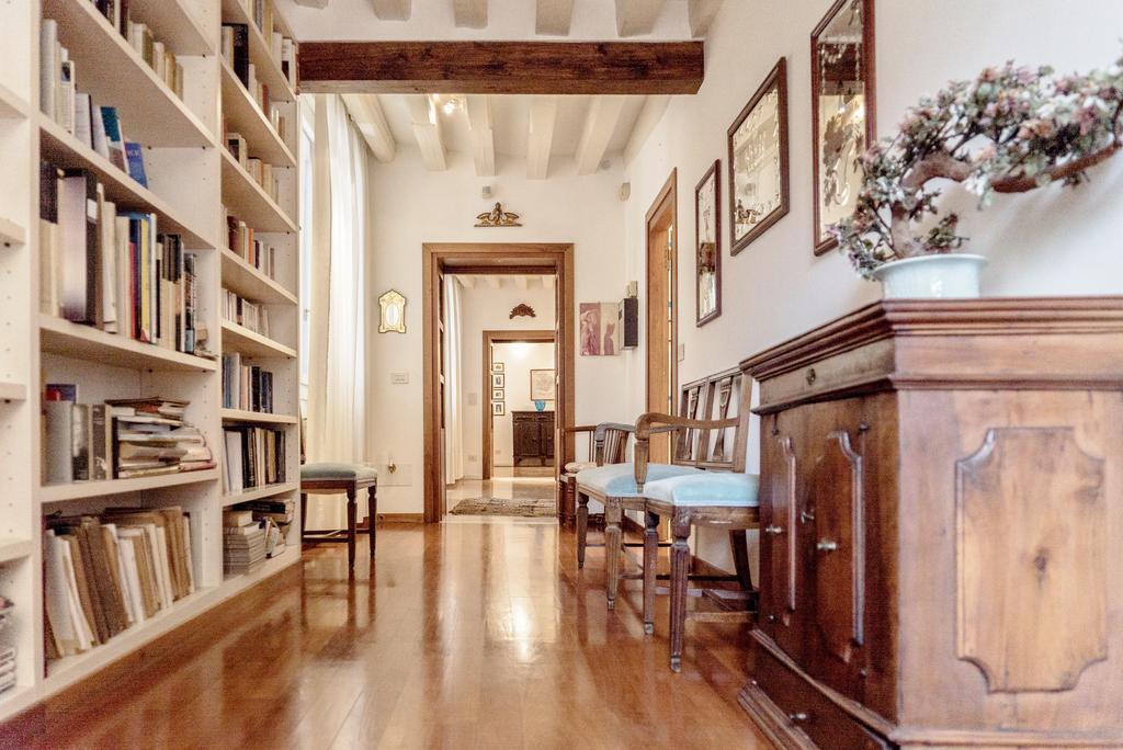 Accademia Terrazza Apartman Velence Kültér fotó